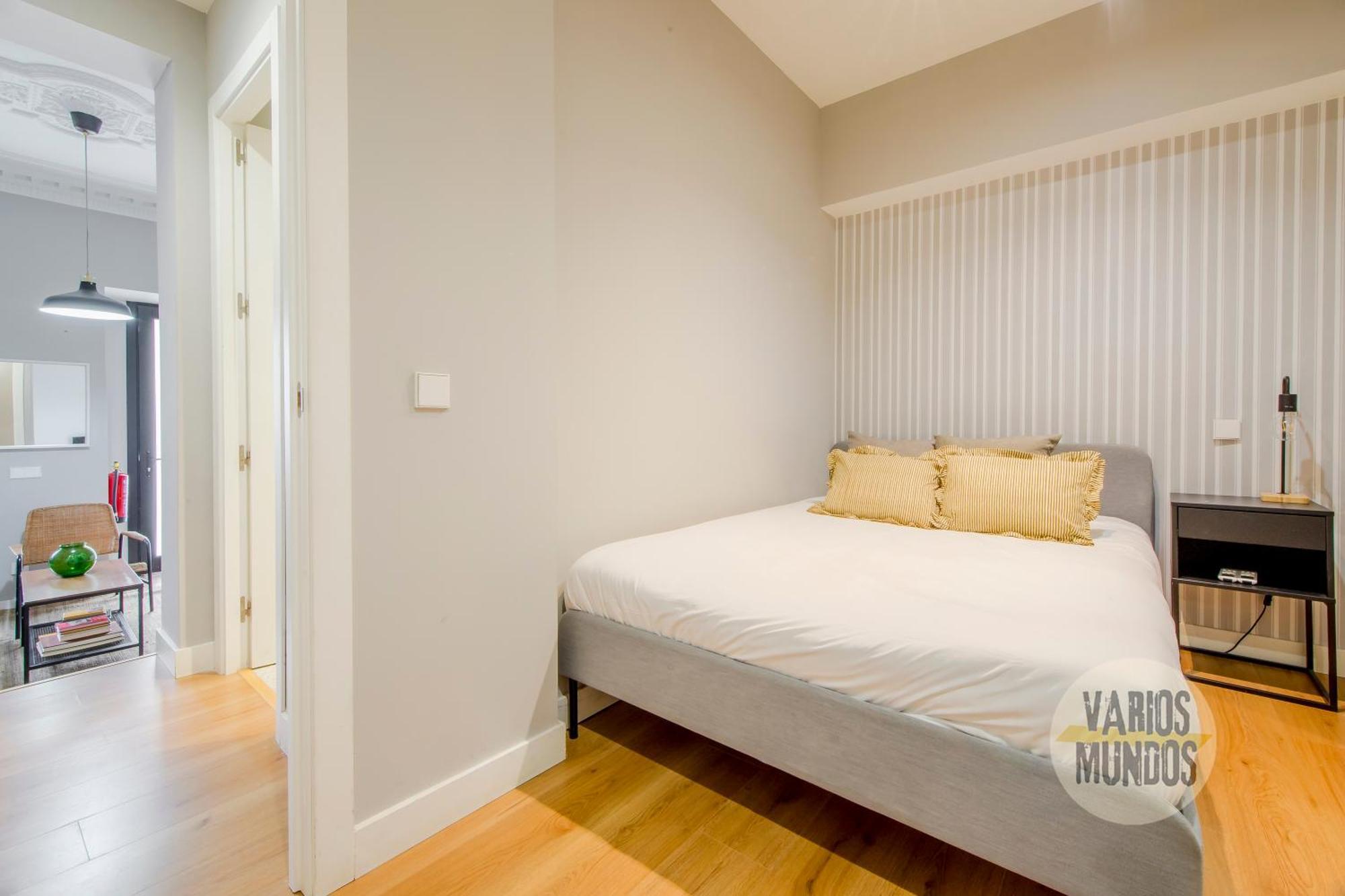 Modern Apt & Cool Interior Design A 20 Metros Del Retiro E1 Madrid Kültér fotó
