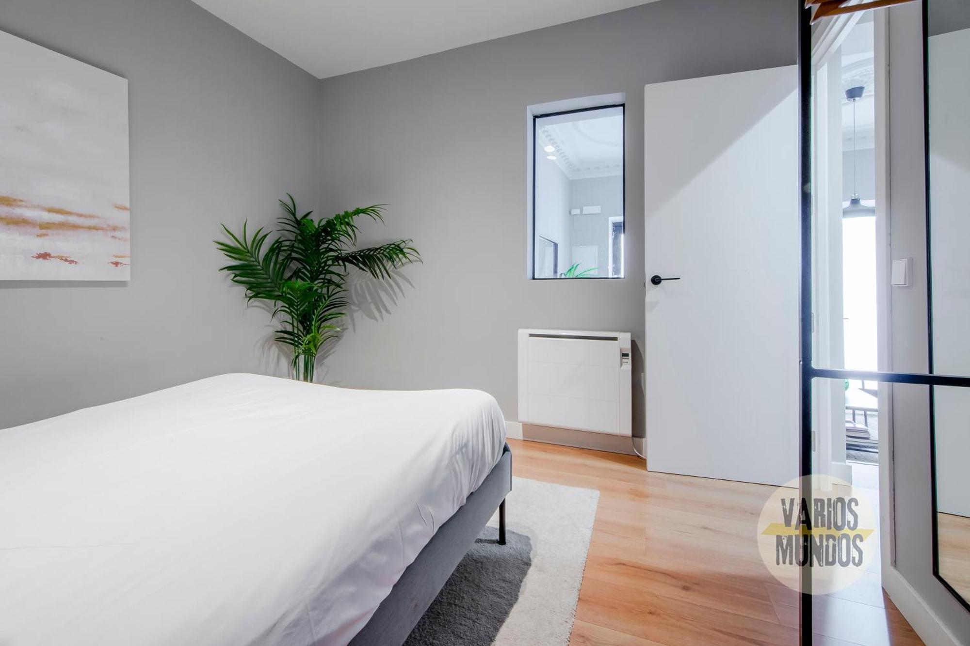 Modern Apt & Cool Interior Design A 20 Metros Del Retiro E1 Madrid Kültér fotó