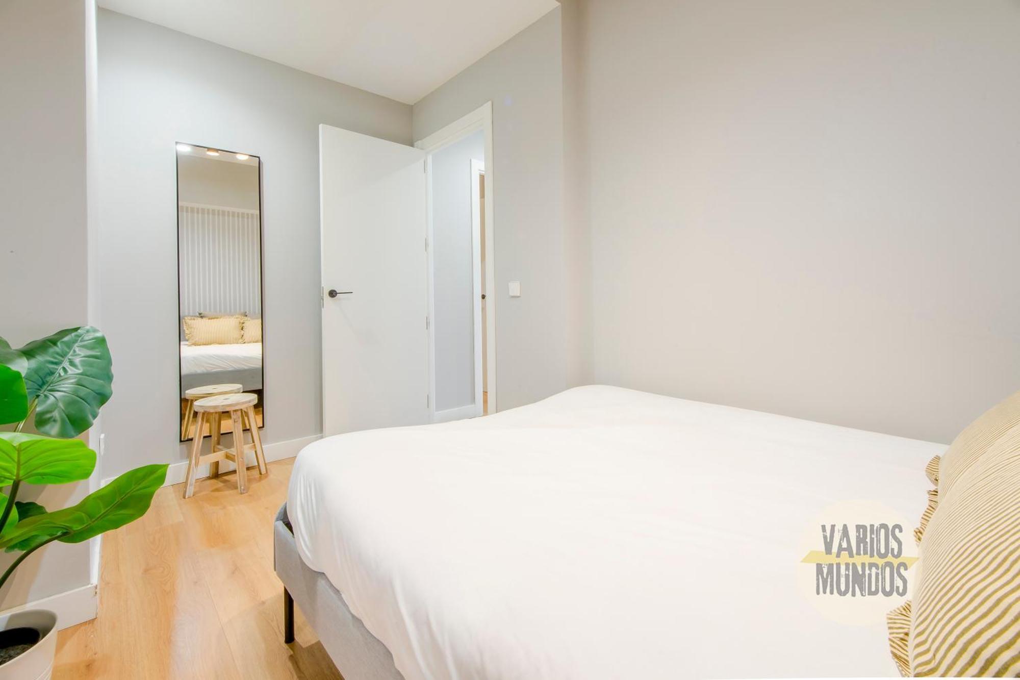 Modern Apt & Cool Interior Design A 20 Metros Del Retiro E1 Madrid Kültér fotó